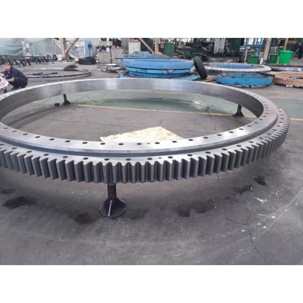 洛阳嘉维专业提供各种大型回转支承 转盘轴承