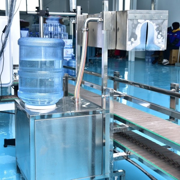 厂家供应定制桶装水瓶盖热缩膜封口机 高效快速易操作包装机封口