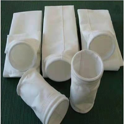 瀚轩环保专业生产各种材质型号的除尘布袋.滤袋