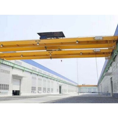 广东韶关32+5吨双梁航吊起重机厂家精细制造